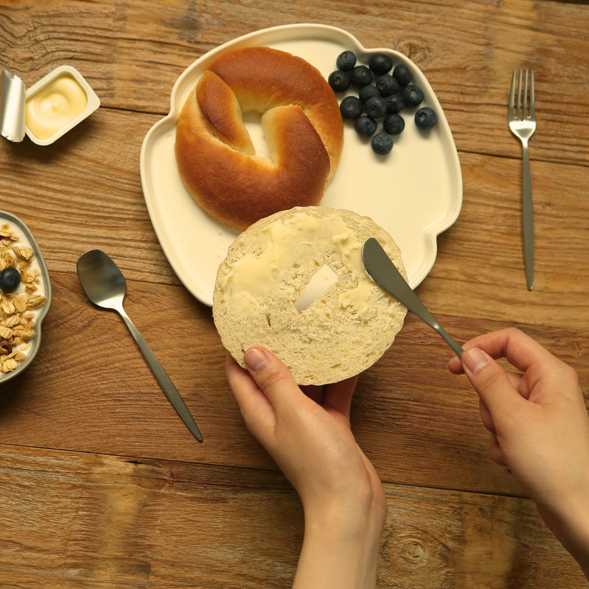 NOUVEAU バターナイフ